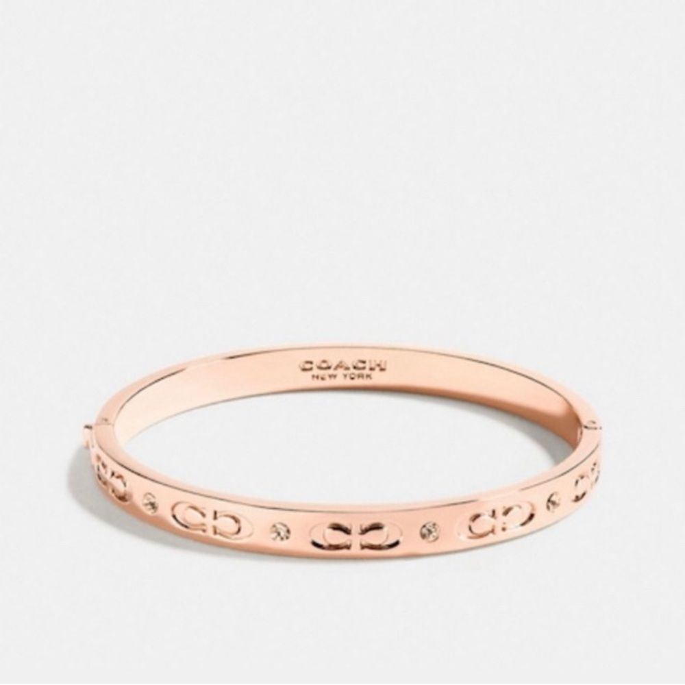 NEW Coach Kissing C Hinged Bangle - Rosegold - Picture 1 of 8